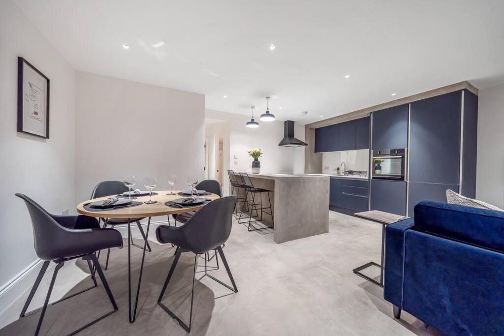 Trendy 2 Bedroom 2 Bathroom Apartment Minutes From Seafront In St Leonard'S Hastings St Leonards-on-Sea Esterno foto